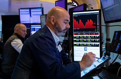 Global Bond Yields Hit Multi-Decade Highs as Middle East Conflict Stokes Inflation Fears