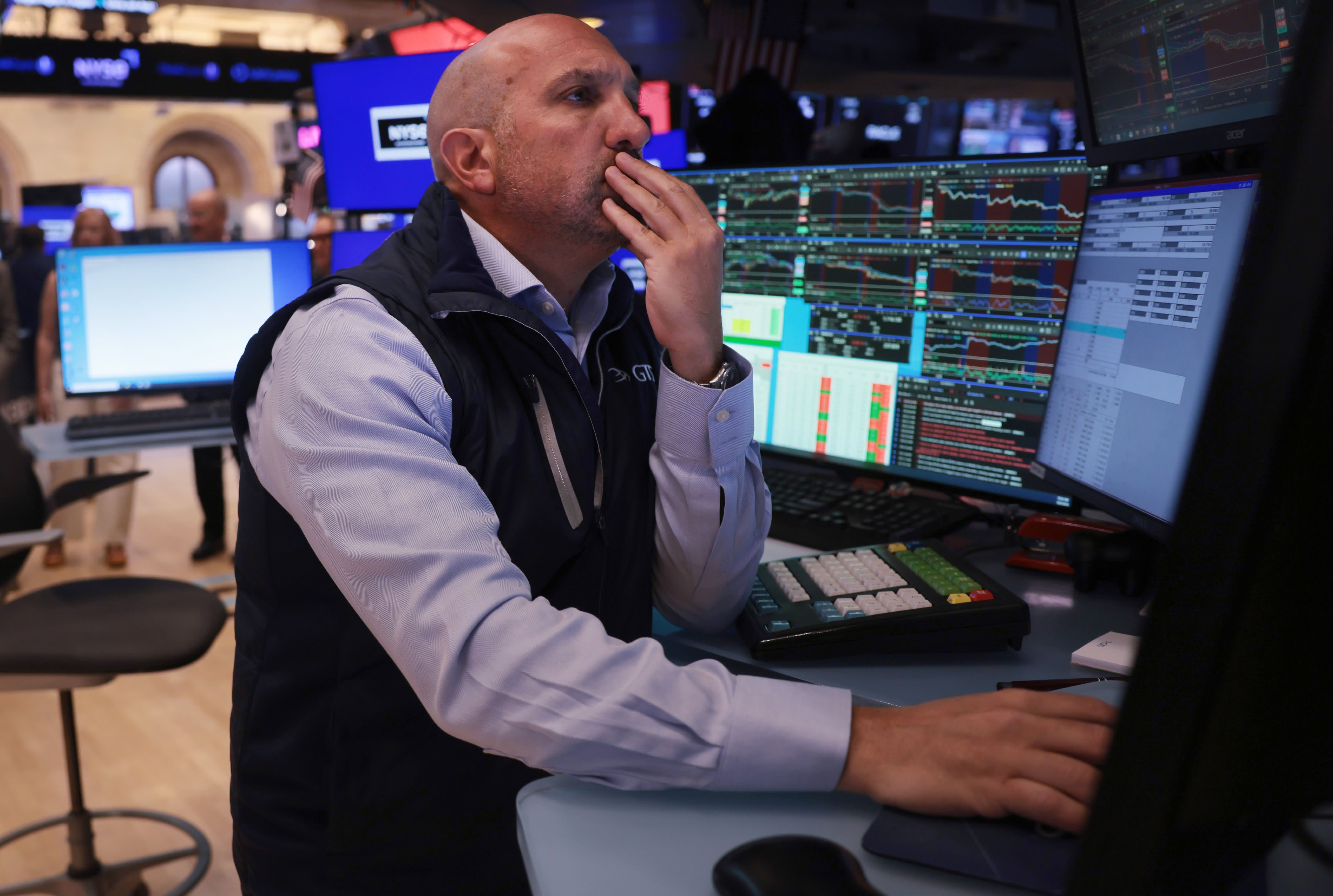 10-Year Treasury Yield Hits 5% for First Time Since 2023 Ahead of Fed Decision