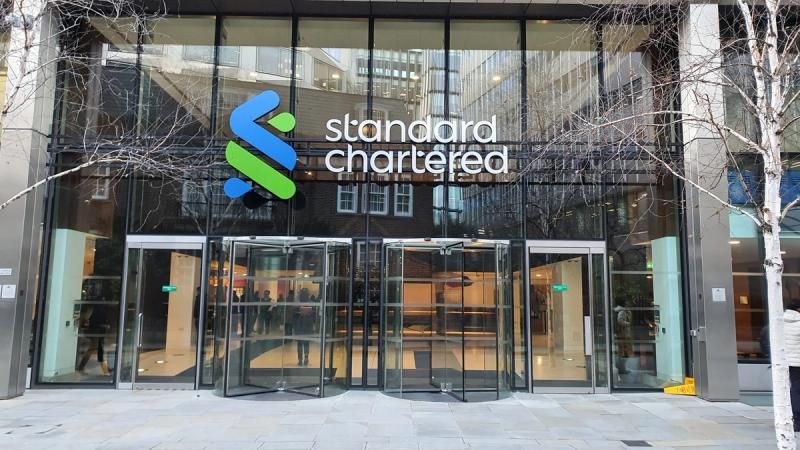 Standard Chartered Launches Direct Bitcoin and Ether Trading for Affluent UAE Clients