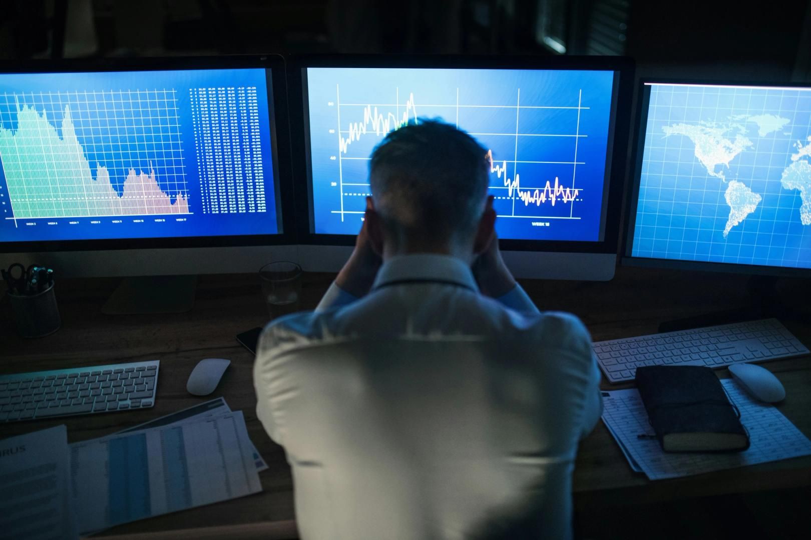 Crypto Faces Dot-Com-Style Shakeout as Over 100 Projects Fold in 2026
